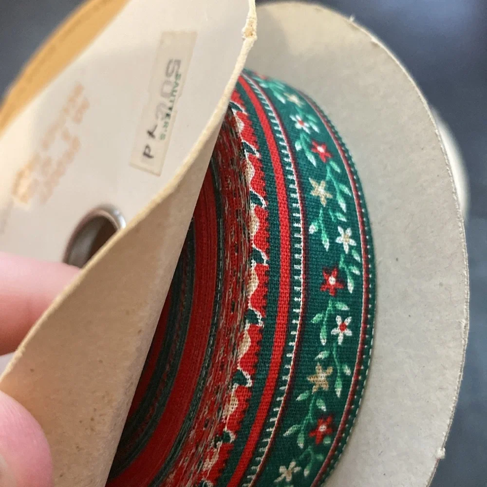 Lion Company vintage Christmas ribbon - Picture 3 of 5